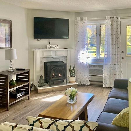 Lincoln Condo With Views, Pool, Hot Tub And Balcony! Exterior photo
