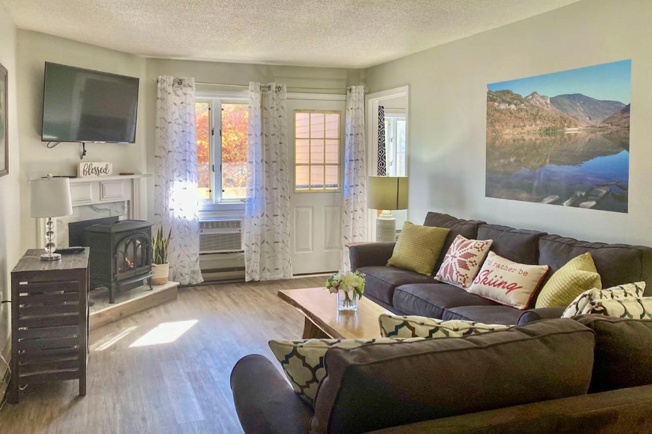 Lincoln Condo With Views, Pool, Hot Tub And Balcony! Exterior photo